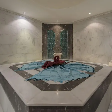 Sacred Mansion Hotel 4*